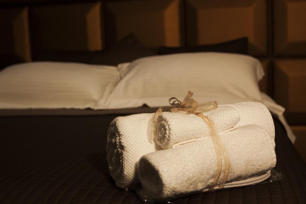 Palazzo 900 Bed and Breakfast Brindisi Kamer foto