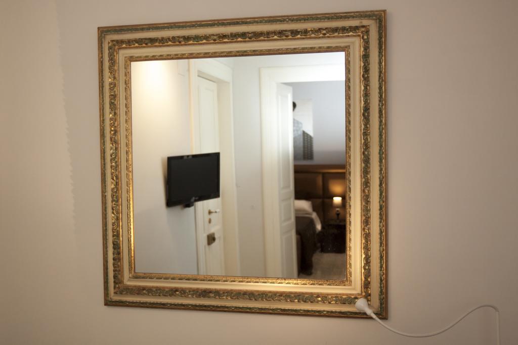 Palazzo 900 Bed and Breakfast Brindisi Buitenkant foto