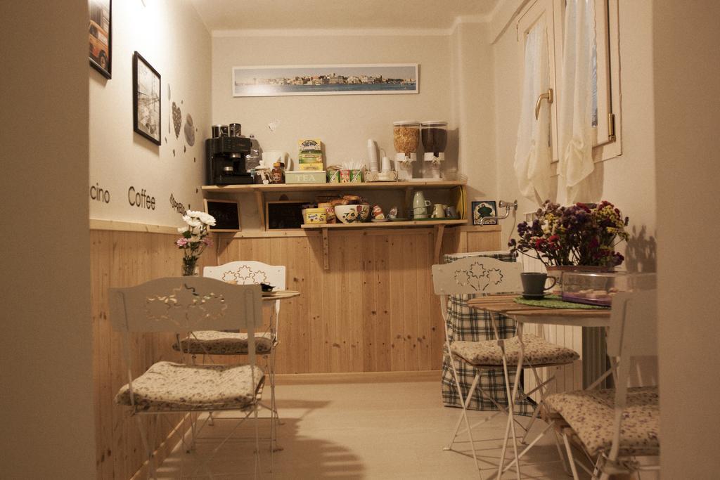 Palazzo 900 Bed and Breakfast Brindisi Buitenkant foto