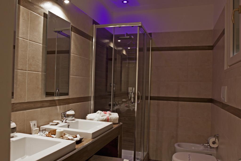 Palazzo 900 Bed and Breakfast Brindisi Buitenkant foto